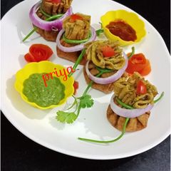 A picture of Moong Paneer Potli.