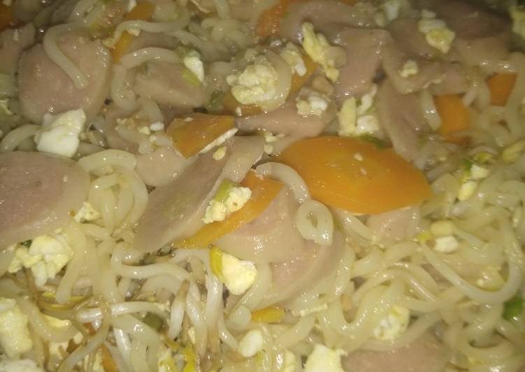 {Cara Membuat Mie Soto kuah simple No ribet yang Gurih