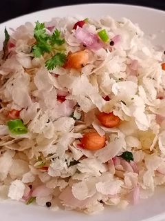 दड़पे पोहे (Dadpe Pohe recipe in hindi) रेसिपी मुख्य फोटो