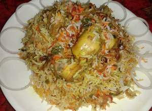 A picture of Chicken Biryani.