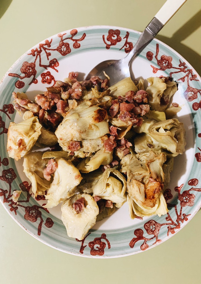 Una foto de Alcachofas con jamón