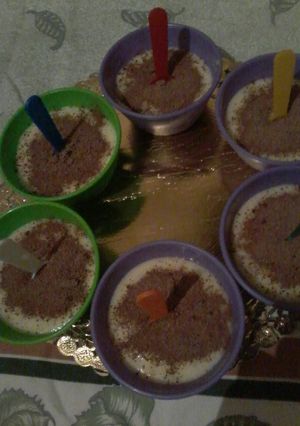 Una foto de Postre de vainilla casero
