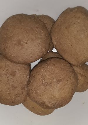 Una foto de Galletas en microondas sin huevo ni mantequilla fáciles y rricas