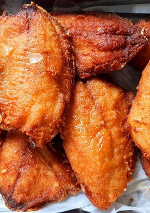 Hình của món Cách chiên cá vàng rộm.