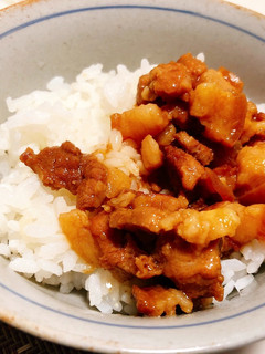 為什麼要用手切?手切滷肉飯😤 的食譜成品照片