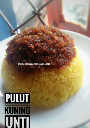 Foto resep Pulut Kuning Inti Kelapa
