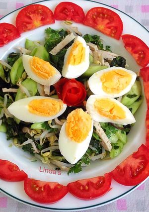 Hình của món Nộm dưa chuột, giá đỗ.