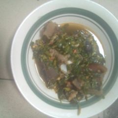 A picture of Vegetable sauce with pomo.