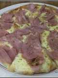 Pizza prosciutto
