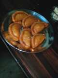 Khoya ki meethi Gujiya