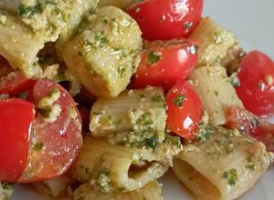 Foto di Pasta fredda mediterranea