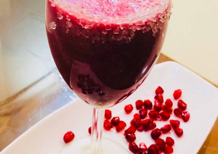 Step-by-Step Guide to Make Super Quick Homemade Pomegranate Juice