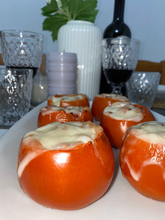 Una foto de Tomates rellenos