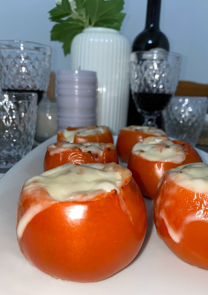 Una foto de Tomates rellenos