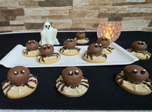 Una foto de Arañitas de Halloween