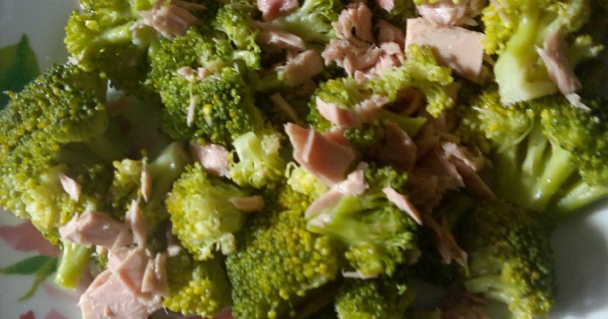 Ensalada de brócoli y atún Receta de Mercedes Huaman Flores- Cookpad