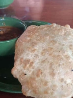 छोले भटूरे(chole bhature recipe in hindi) रेसिपी मुख्य फोटो