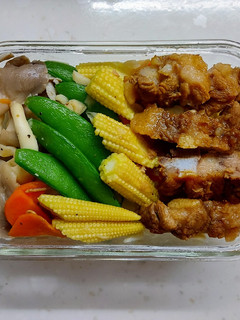 滷豬小排 便當 的食譜成品照片