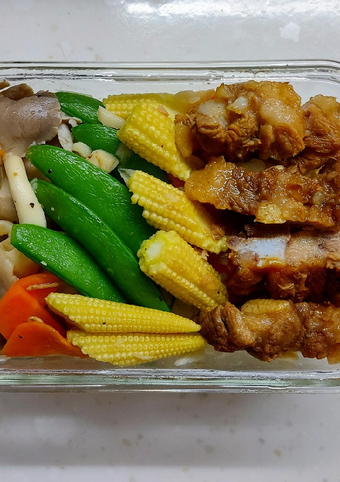 滷豬小排 便當 的食譜成品照片