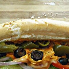 A picture of Ranch onion sauce sandwich.