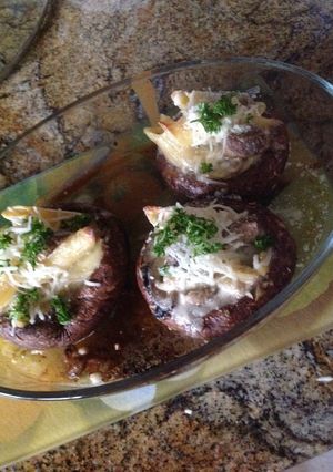 Una foto de Champiñones rellenos con pasta al gratín
