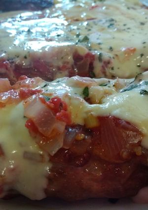 Una foto de Matambre a la pizza (en la plancheta)