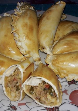 Una foto de Empanadas de atún y queso