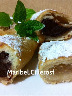 Una foto de Empanadillas caseras de chocolate y de cabello de Ángel
