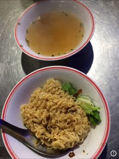 肉燥炒泡麵 的食譜成品照片