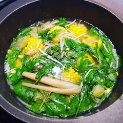 Clear Spinach Corn Soup A picture of Clear Spinach Corn Soup.