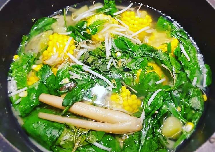 Recipe of Award-winning Clear Spinach Corn Soup