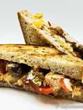 Tramezzino gourmet con ricciola e taggiasche senza glutine