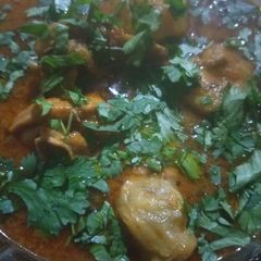 A picture of Chicken Aloo ka salan.
