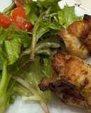 Frango na air fryer com saladinha