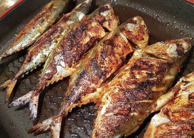 Resipi Ikan Bakar Perencah Nasi Goreng Pencicah Air Asam Oleh Mazwin Cookpad