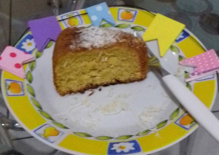 Bolo de milho com coco