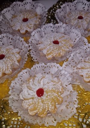 صورة لوصفة دزيريات محشية 🌹