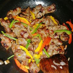 Stir fry gizzards A picture of Stir fry gizzards.