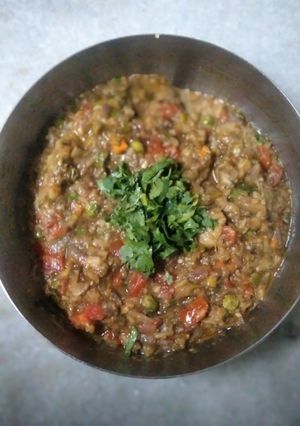A picture of The No Mess Baingan Bhartha.