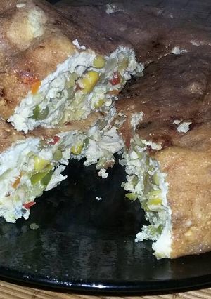 Una foto de Tortilla de pollo y verduras