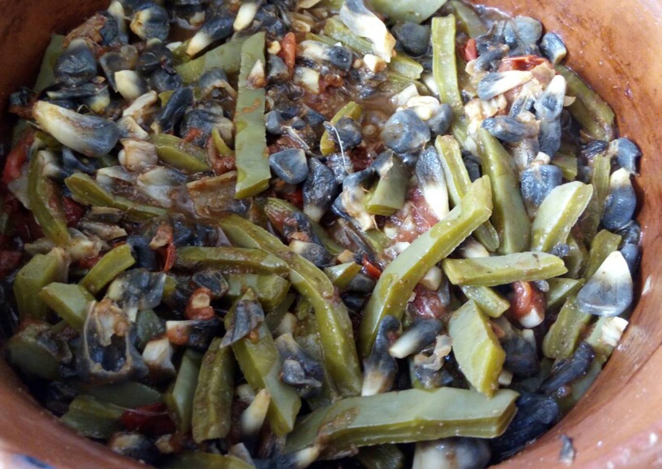 Guiso huitlacoche y nopal. D E L I C I O S O S.O.S para Ana