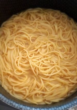 صورة لوصفة معكرونة بصوص الاندومي