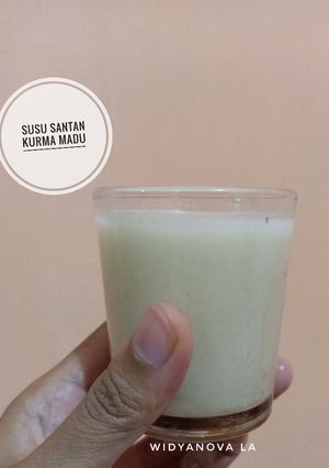 Foto resep Susu Santan Kurma Madu
