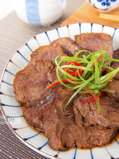 香辣滷牛腱 的食譜成品照片
