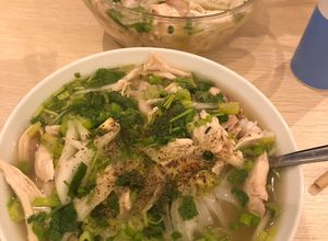 Hình của món Phở gà #TeamTrees.