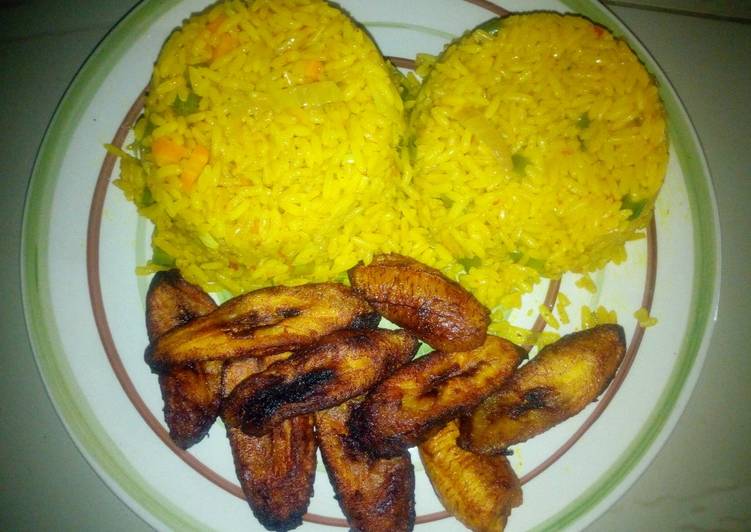 Steps to Make Quick Tumeric rice and fried plantain