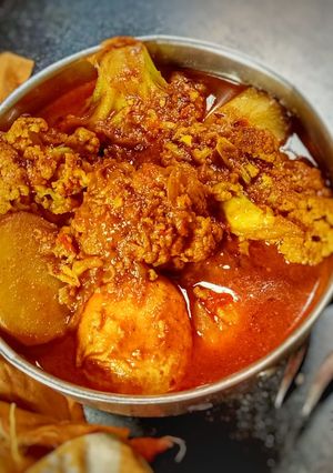 ডিম ফুলকপি (Dim foolkopi recipe in Bengali) রেসিপির প্রধান ছবি