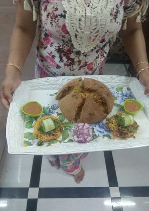 वेज पर्दा बिरयानी (Veg parda biryani recipe in hindi) रेसिपी मुख्य फोटो