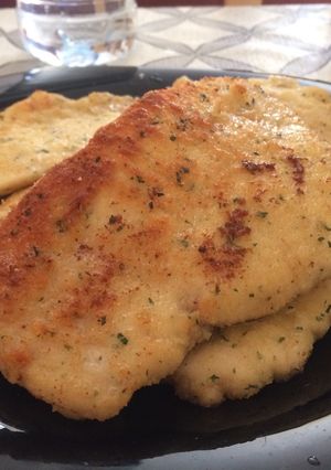 Una foto de Filetes de pollo empanado