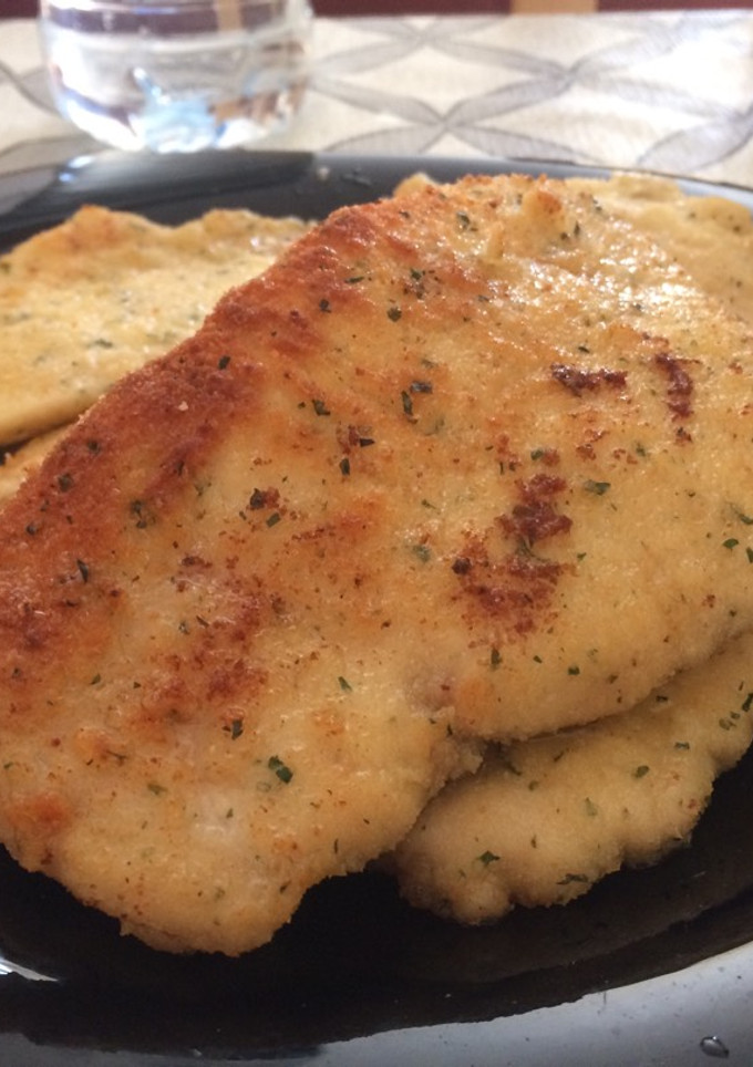 Una foto de Filetes de pollo empanado